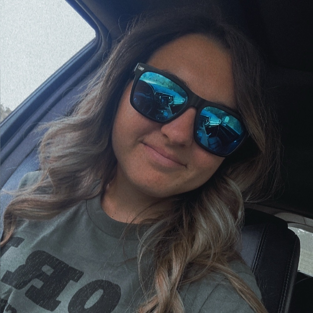 Meet your Posher, Katelyn